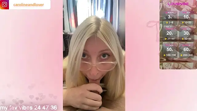 Snapshot of Caroline_lover_ chatting on 11/14/25, 09:52 Caroline lover online show from 11/14/25, 09:52