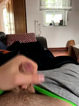 Snapshot of sebo801 chatting on 09/25/25, 12:42 sebo801 online show from 09/25/25, 12:42