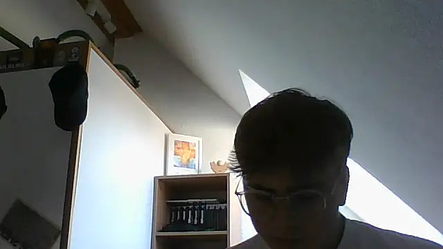 Snapshot of sebo801 chatting on 10/18/25, 09:32 sebo801 online show from 10/18/25, 09:32