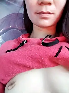 Snapshot of Girl_sexy98 chatting on 12/20/25, 06:42 Girl sexy98 online show from 12/20/25, 06:42