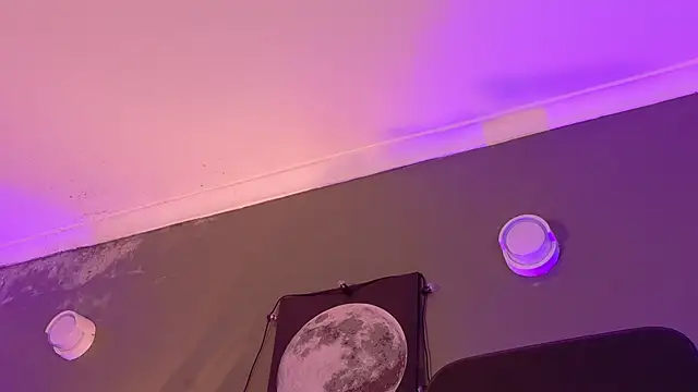 KeendraFox  online show from 11/07/25, 10:15