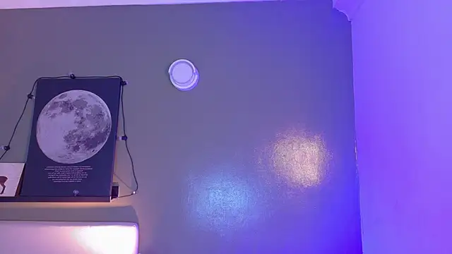 KeendraFox  online show from 11/13/25, 10:36