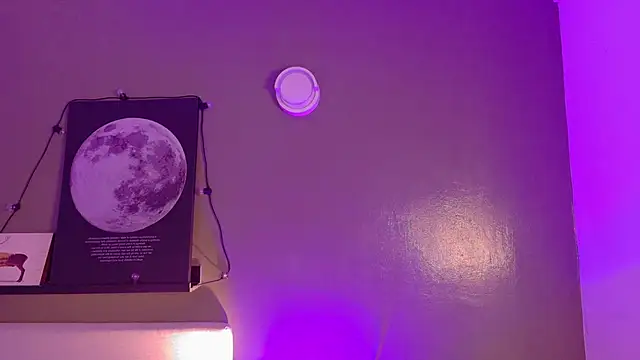 KeendraFox  online show from 11/14/25, 10:25