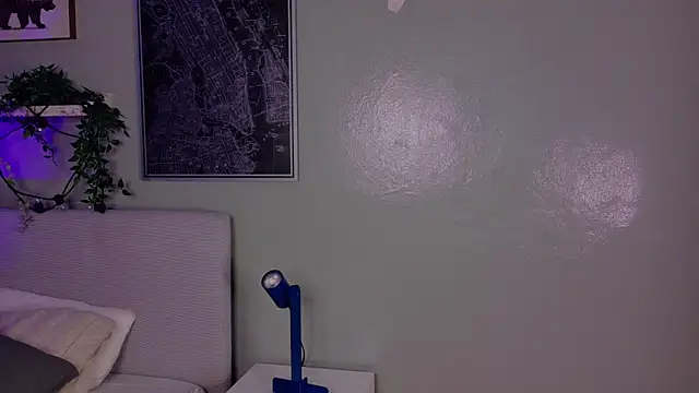 KeendraFox  online show from 04/10/26, 10:09