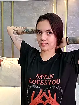 Snapshot of Vero_Jenkins chatting on 11/23/25, 12:49 Vero Jenkins online show from 11/23/25, 12:49