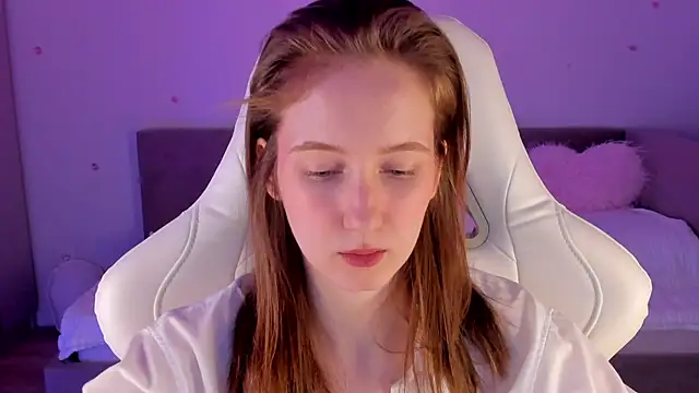 CrystalSoul  online show from 11/14/25, 12:09