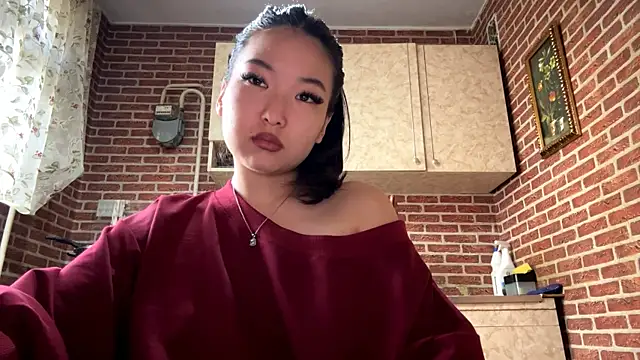 EmmaLeexth online show from 03/30/26, 10:38