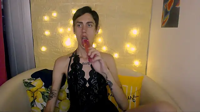 Snapshot of AlexNaughty14 chatting on 09/20/25, 08:59 AlexNaughty14 online show from 09/20/25, 08:59