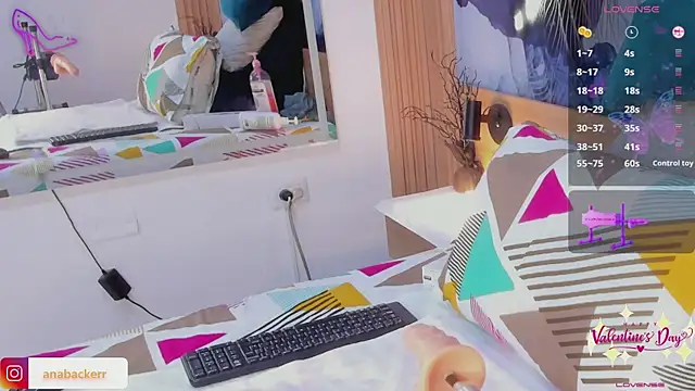 Anabacker01 online show from 02/10/26, 07:51