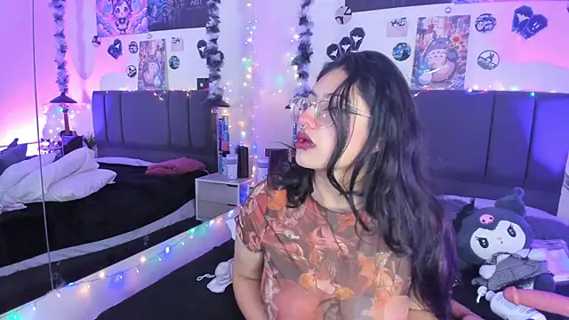 SabrinaV  online show from 02/16/26, 11:39