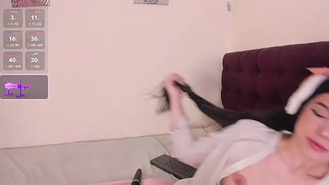 Dulcee 1 online show from 03/07/26, 11:18