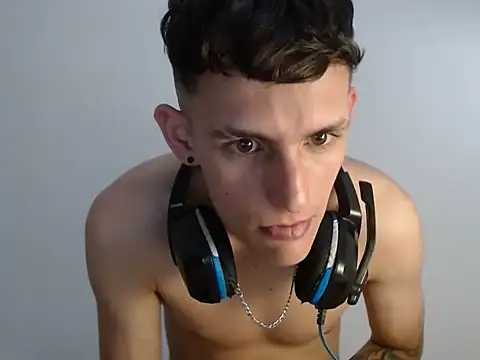 NicoFlame0907 online show from 03/01/26, 08:55