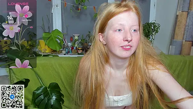 Snapshot of RitaSweety18 chatting on 11/23/25, 11:59 RitaSweety18 online show from 11/23/25, 11:59