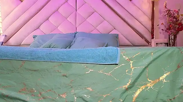 Snapshot of afrodita_aares chatting on 02/24/26, 07:12 afrodita aares online show from 02/24/26, 07:12