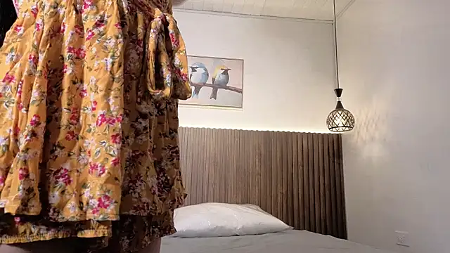 afrodita aares online show from 06/25/26, 07:18