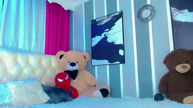 Julia Bulette1 online show from 02/18/26, 01:34