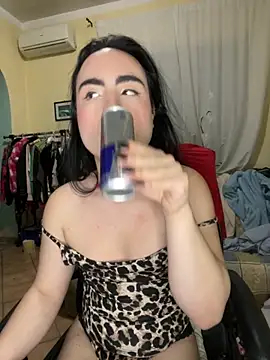 Snapshot of TatianaTaylor69 chatting on 11/30/25, 06:56 TatianaTaylor69 online show from 11/30/25, 06:56