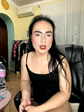 Snapshot of TatianaTaylor69 chatting on 12/02/25, 11:23 TatianaTaylor69 online show from 12/02/25, 11:23