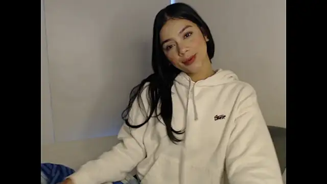 Mia fire666 online show from 12/15/25, 01:26