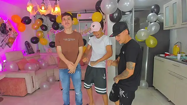 Houseofwarrios online show from 10/23/25, 04:23