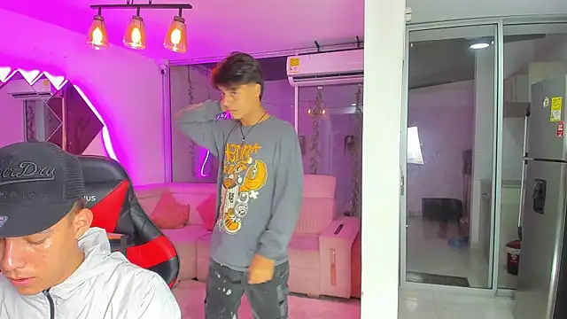 Houseofwarrios online show from 11/23/25, 05:18