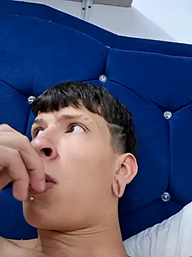 DemianSalvatore online show from 03/01/26, 07:49