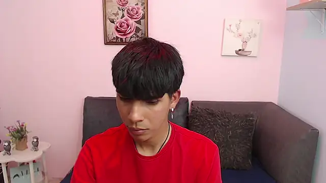 Snapshot of David_925_ chatting on 09/26/25, 04:27 David 925 online show from 09/26/25, 04:27