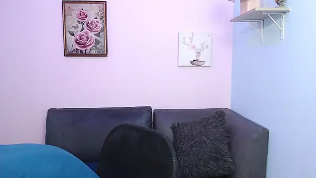 Snapshot of David_925_ chatting on 10/10/25, 03:38 David 925 online show from 10/10/25, 03:38