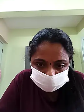 queendivya online show from 09/28/25, 08:52