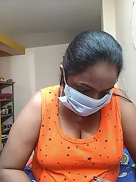 queendivya online show from 01/18/26, 07:23