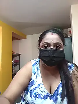 queendivya online show from 02/01/26, 03:05