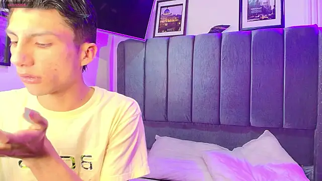 Erick Velveth online show from 03/22/26, 07:23