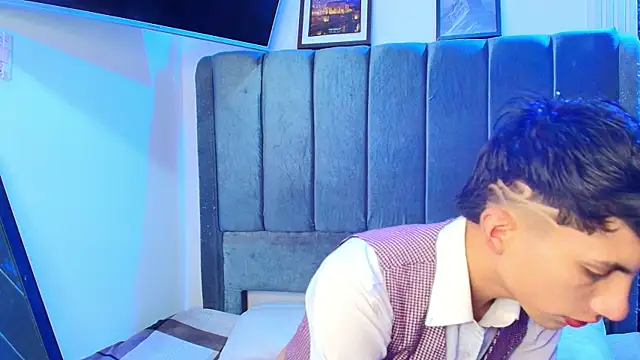 Erick Velveth online show from 03/27/26, 05:46