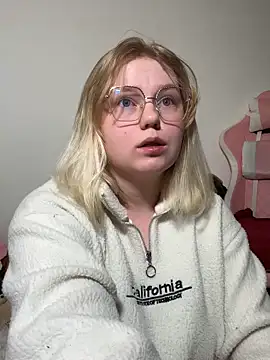 lame cat online show from 10/18/25, 01:08