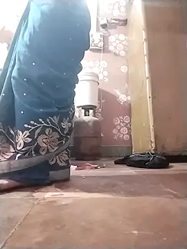 sanaya 3 online show from 11/20/25, 05:18