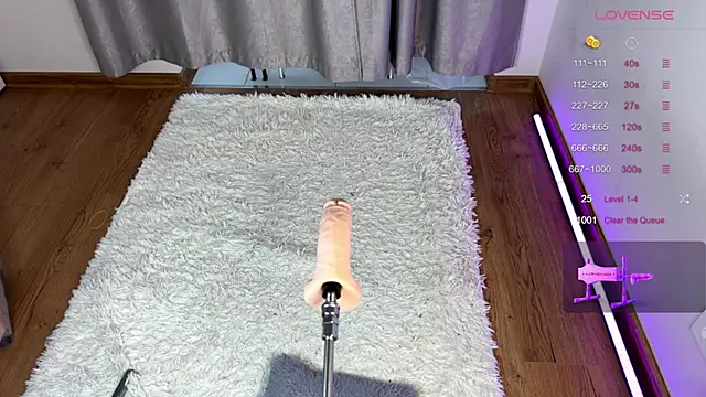 Snapshot of Blow_Star chatting on 10/24/25, 05:48 Blow Star online show from 10/24/25, 05:48