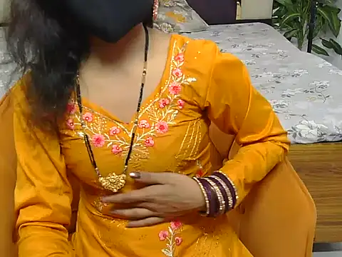 Lovelyy-couple online show from 09/22/25, 04:20