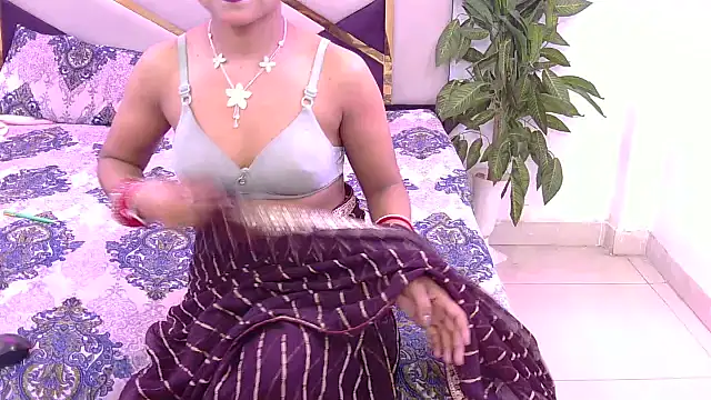 Lovelyy-couple online show from 02/16/26, 03:41