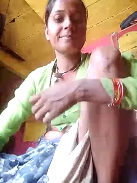Snapshot of Hot_reshmaji chatting on 07/14/26, 06:29 Hot reshmaji online show from 07/14/26, 06:29