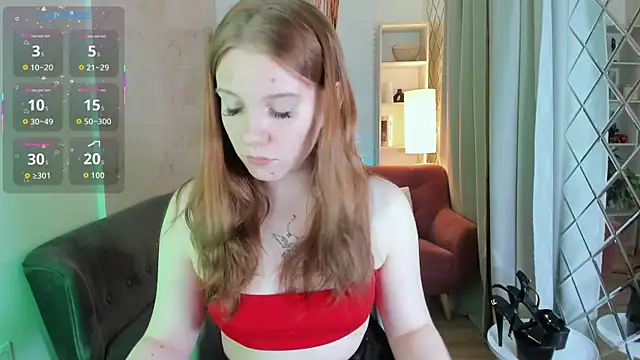 Layla Glam online show from 01/08/26, 01:35