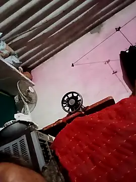 Snapshot of Soya8080 chatting on 10/20/25, 03:51 Soya8080 online show from 10/20/25, 03:51