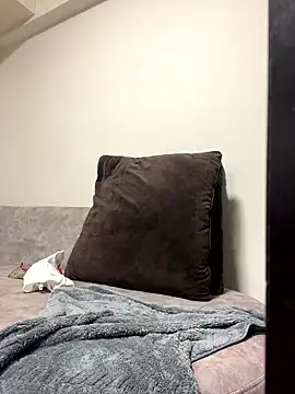 Snapshot of 7_hazime chatting on 12/21/25, 07:04 7 hazime online show from 12/21/25, 07:04