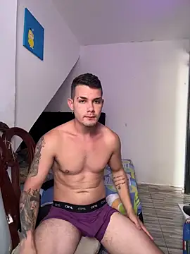 BooyHott  online show from 02/08/26, 06:55