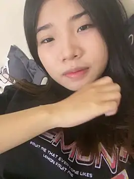 Snapshot of -Tania- chatting on 10/13/25, 07:52 -Tania- online show from 10/13/25, 07:52