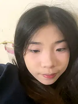 Snapshot of -Tania- chatting on 10/26/25, 12:22 -Tania- online show from 10/26/25, 12:22