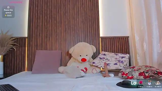 tifanny doll01 online show from 12/18/25, 01:28