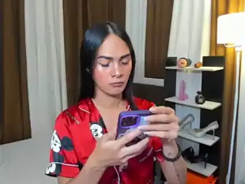 Sedictive Samantha online show from 11/27/25, 05:48