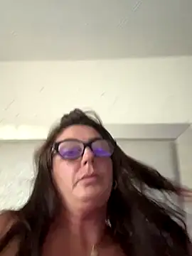 Rileyxxx69 online show from 09/19/25, 08:20