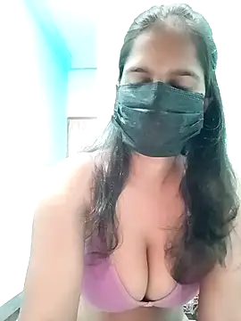 Snapshot of soni_megwal chatting on 10/19/25, 02:56 soni megwal online show from 10/19/25, 02:56