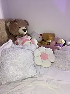 Mericute  online show from 02/05/26, 02:05